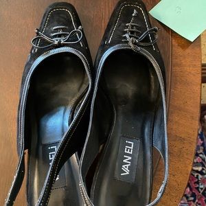 Van Eli womens dress pumps